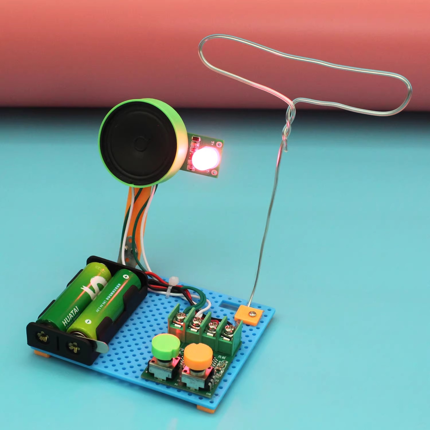 Diy Electronics Projects For Students - DIY 레트로 FM 라디오 키트 납땜